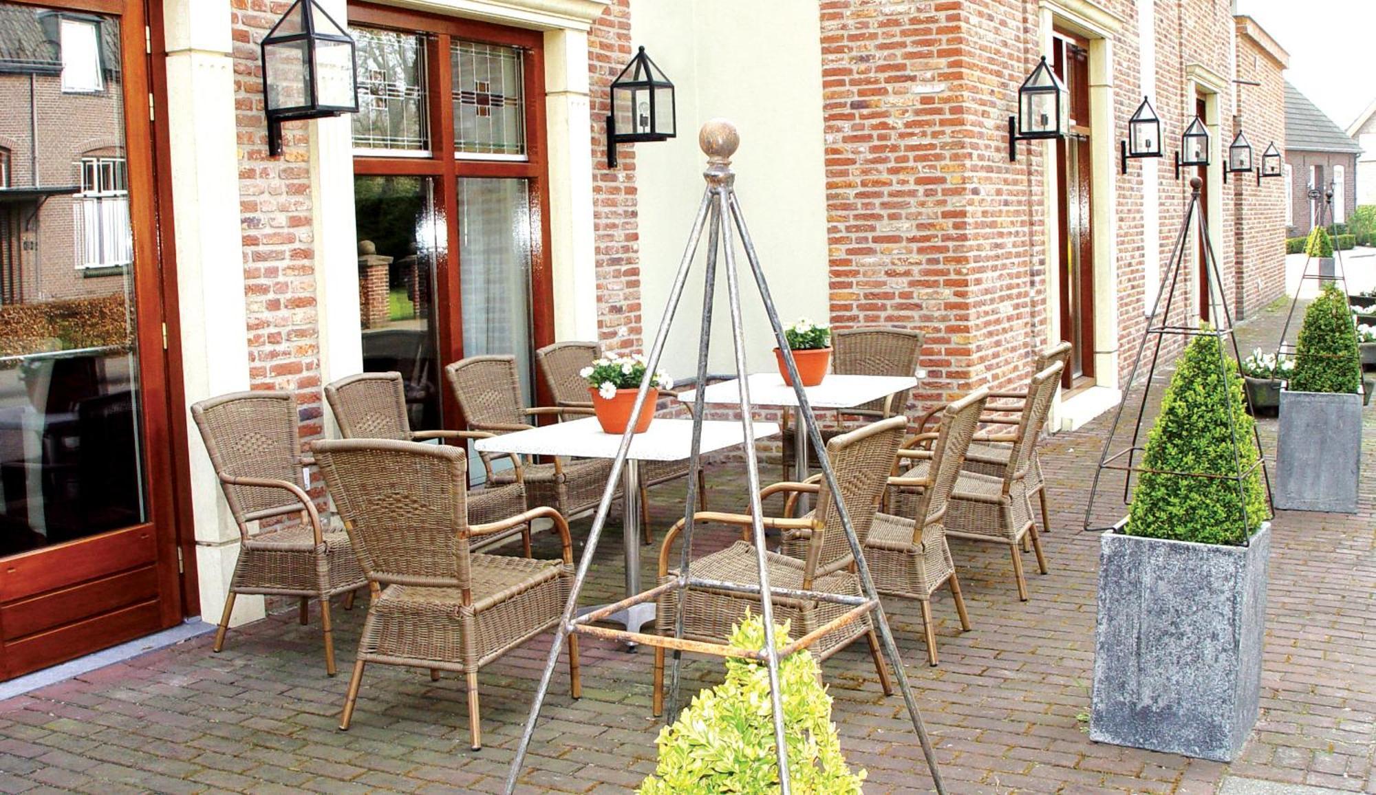 Hotel Huys Van Heusden อัสเตอ ภายนอก รูปภาพ