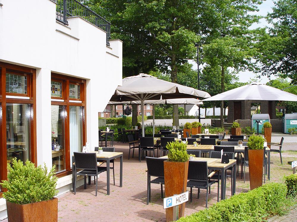 Hotel Huys Van Heusden อัสเตอ ภายนอก รูปภาพ